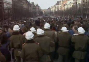 Jihlava: Studenti gymnázia pátrají po událostech roku 1989